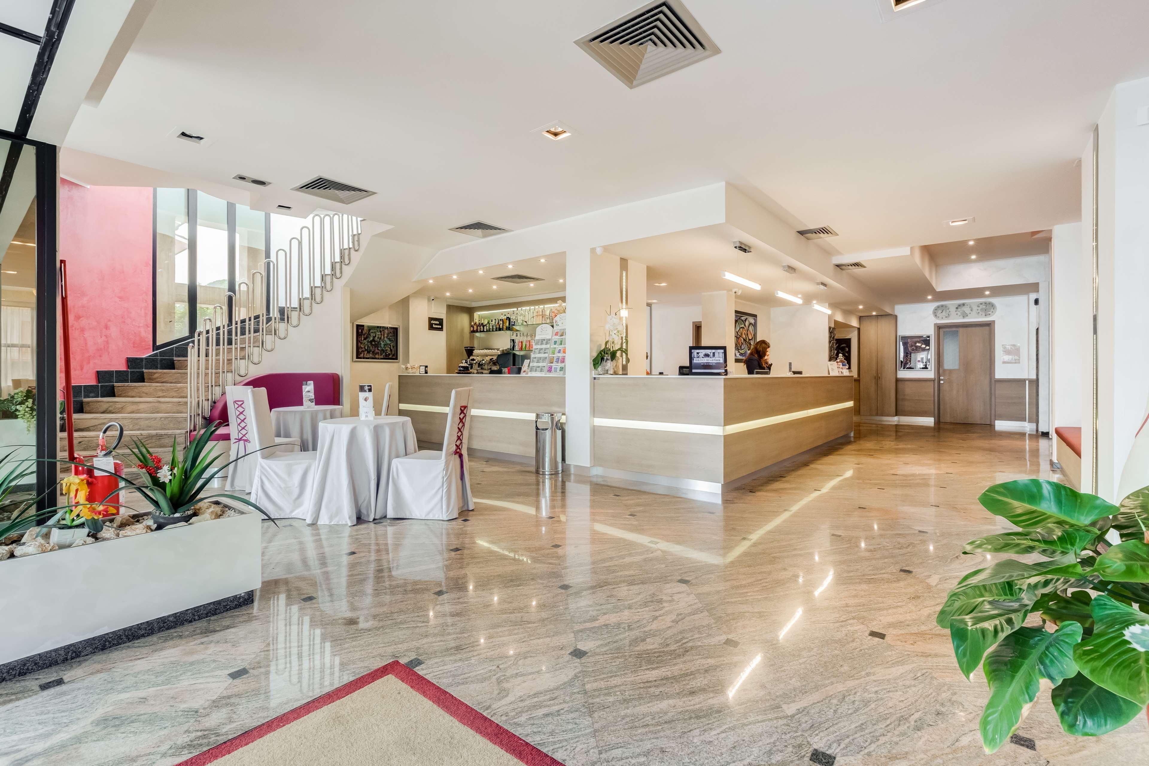 Best Western Hotel Rocca Касино Екстериор снимка
